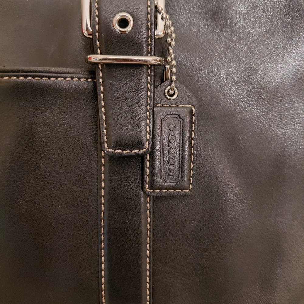 Coach Vintage Hampton Black Large Tote Bag - Picture 7 of 14
